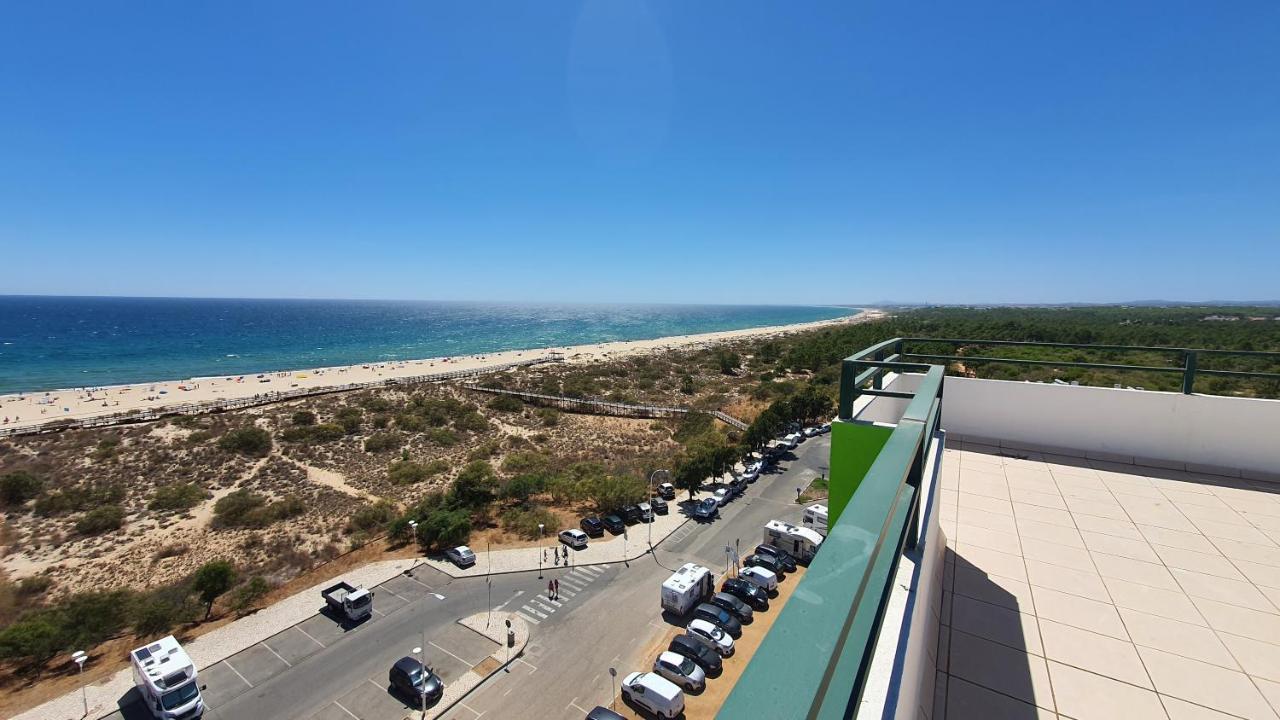 Monte Gordo T2 Frente Mar Apartment Ngoại thất bức ảnh